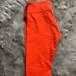 Fabletics orange cropped (knee length) leggings